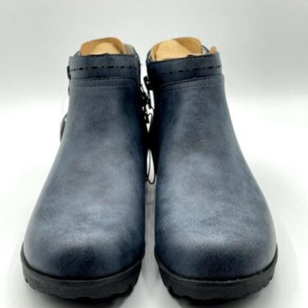 Jambu JSport Women's Size 7 Jenna Navy Zip Up Short Ankle Boot - Picture 2 of 9